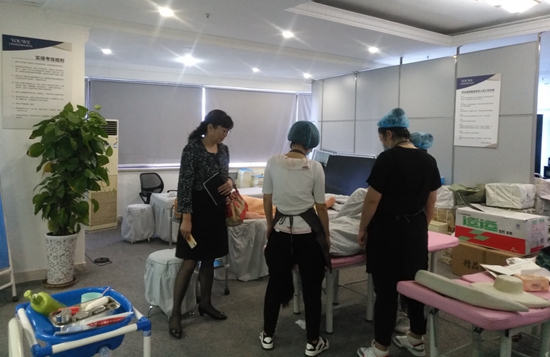 招办1.jpg 招办1.jpg